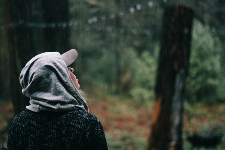 雨天语录女生治愈系